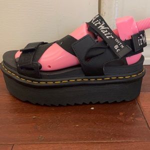Platform Doc Martin Sandals